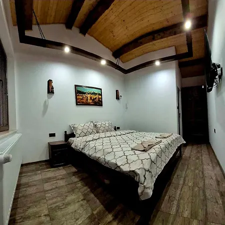 белите къщи * Селце